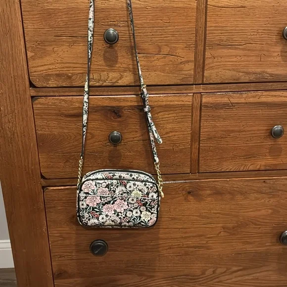 Karl Lagerfeld floral bow crossbody bag purse - Picture 3 of 8